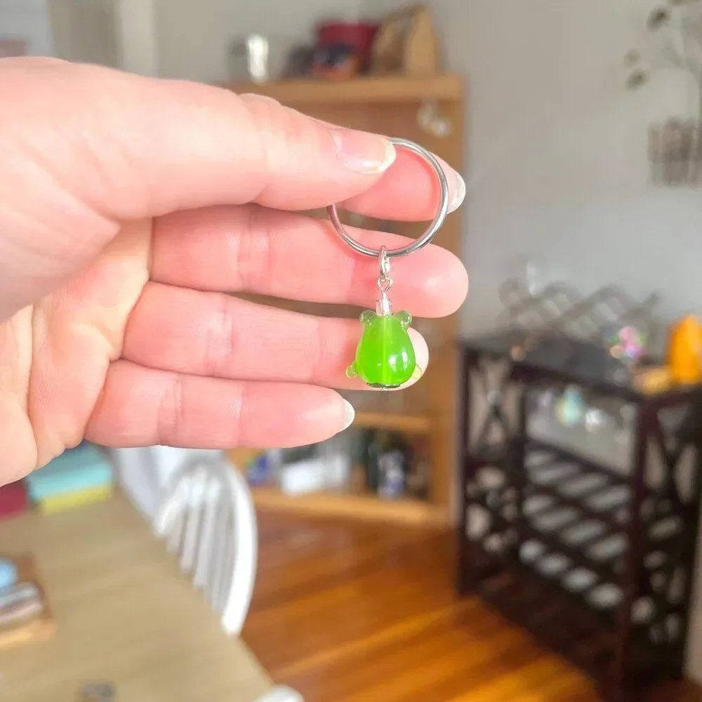 Green Glass Smiling Frog Toad Charm Key Chain
